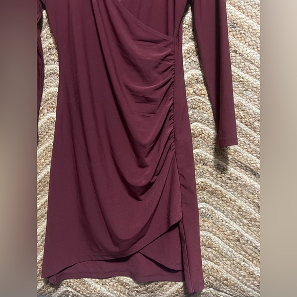 Leith Women's Maroon Red Ruched Long Sleeve Dress,V Neck,Size S, Great Condition - Picture 2 of 10